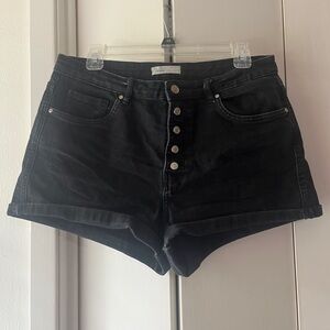 ZARA DENIM. 32”W 5 Button fly, Hi Rise Black Denim Shorts